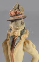 Barokk ruhás nyúl és kutya figurák, műgyanta, m: 29-31 cm