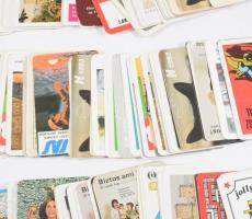 Retró kártyanaptár tétel: kb. 250 db vegyes kártyanaptár, változatos témában, közte egyformákkal