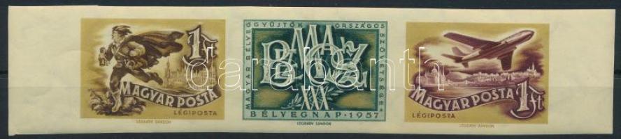 1957 Bélyegnap (30.) ívszéli vágott 3-as csík (5.000) (kis betapadás / small gum disturbance)