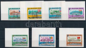 1981 Duna - 150 éve indult meg menetrendszerű személyszállítás ívsarki vágott sor (4.000)