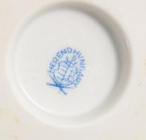 Herendi virágmintás talpas váza Kézzel festett, jelzett , hibátlan m: 14 cm