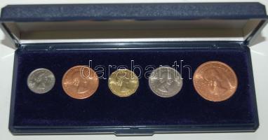 Nagy-Britannia 1967. 3p, 6p, 1Sh, 1/2P, 1P T:1 szettben, eredeti dobozban és tanúsítvánnyal!