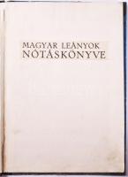 5 darab zenével kapcsolatos kiadvány, közte Bach: 15 válogatott kis praeludium + Karénekes kézikönyv...