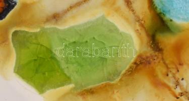 Janáky Viktor (1933-1999): Absztrakt kristálymázas falitál. Jelzett, hibátlan, d: 19,5 cm