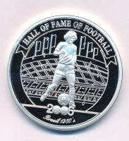 Uganda 2006. 2000Sh Ag "A labdarúgás halhatatlanjainak csarnoka - Brazília 1980-as évek / Zico&...