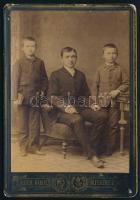 cca 1890 Férfiportré, kabinetfotó Zureich Károly miskolci műterméből, 11x17 cm