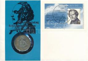 NSZK 1984J 5M Cu-Ni "Felix Mendelssohn születésének 175. évfordulója" felbélyegzett borítékban, bélyegzéssel T:AU patina FRG 1984J 5 Mark Cu-Ni "175th Birth of Anniversary - Felix Mendelssohn" in envelope with stamp and cancellation, with German description C:AU patina