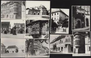 cca 1960 Győr belváros fotói, rajta a Kisfaludy Károly szoborral, az Ott-, és a Vastukós-házzal, és más ismertebb épületekkel, 8x11 cm