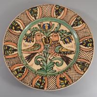 Józsa János Korond madárpár mintás falitál, jelzett, kis kopással, d: 33 cm