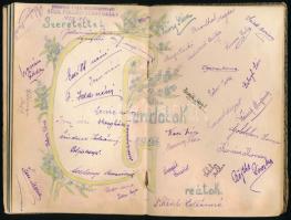 1928-1931 Emlékkönyv bejegyzésekkel, rajzokkal, közte irredenta grafikával és verssel, sérült kötésb...