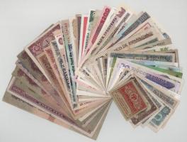 Vegyes 43db-os magyar és külföldi bankjegytétel, közte: Magyarország, Spanyolország, Kolumbia, Venezuela, Nigéria, Jugoszlávia, Indonézia, Olaszország, Kongó, India T:vegyes Mixed 43pcs Hungarian and foreign banknote lot, within: Hungary, Spain, Colombia, Venezuela, Nigeria, Yugoslavia, Indonesia, Italy, Congo, India C:mixed