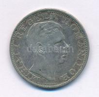 Románia 1942. 200L Ag "I. Mihály" T:VF patina
Romania 1942. 200 Lei Ag "Mihai I&quot...