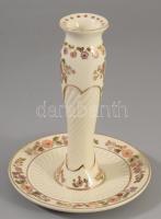 Zsolnay virág mintás gyertyatartó. Kézzel festett, jelzett, hibátlan, m: 14 cm