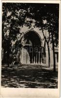Ipolyság, Sahy; Római katolikus templom bejárata. Polgár I. kiadása / Catholic church, main entrance + "1941 Palánka visszatért" So. Stpl. (ragasztónyom / glue marks)