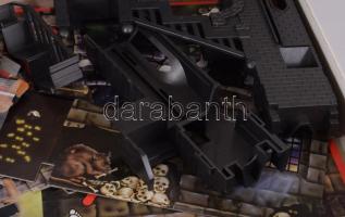 Ghost Castle társasjáték, kissé sérült, javított dobozában, 32x51 cm