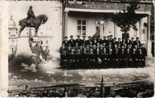 Kolozsvár, Cluj; Csizmadia kisiparosok csoportképe, szobor, látkép, montázs / shoemakers, montage photo with statue and view (EB)