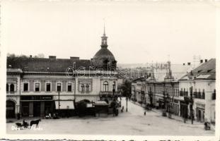 Dés with the Bíró warehouse  photo