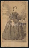 cca 1870 Hölgyportré (Borovszky Dánielné Stetina Szidónia), vizitkártya Jos. Ebert bécsi műterméből, a hátoldalon feliratozva, kissé foltos, 10,5x6,5 cm