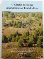Forró László: A Kárpát-medence állatvilágának kialakulás. A Kárpát-medence állattani értéke és faunájának kialakulása. Szerk.: - -. Bp., 2007, Magyar Természettudományi Múzeum. Kiadói kartonált papírkötés.