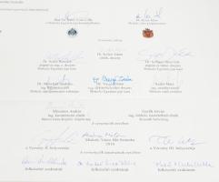 Grétsy László (1932-2024) nyelvész részére adományozott 3 darab oklevél, megbízólevél, köszönőlevél,...