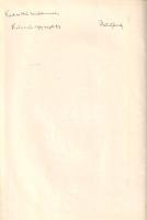 Pethő Sándor:  A római szent birodalom bomlásának okai és körülményei. (Dedikált.) Győr, 1907. "Pannonia"-könyvnyomda. 62 p. Egyetlen kiadás. Dedikált: "Kedves Ottó barátomnak, Pethő Sándor. Kolozsvár. 1907. szept. 23." Pethő Sándor (1885-1940) közíróról, a Magyar Nemzet alapító főszerkesztőjéről kevéssé ismert tény, hogy eredeti szakmája szerint történész, történelemtanár volt. A Német-Római Birodalom 1806. évi megszűnésének centenáriuma alkalmából írt tanulmányában a nemzetek felett álló birodalom összeomlásának geopolitikai és társadalmi okait vizsgálja. Ez a szerző első nyomtatásban megjelent kötete. Aranyozott gerincű, vaknyomásos korabeli egészvászon kötésben, vörös festésű lapszélekkel. Jó példány.
