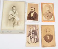 30 db vegyes külföldi (cseh, osztrák) műtermekből származó keményhátú fotó, főként vizitkártyák