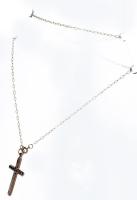 Arany (Au) nyaklánc kereszt medállal, 9K, jelzett, nettó 0,69g