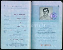 1988 Magyar Népköztársaság által kiállított fényképes útlevél
