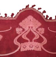 cca 1900 Szecessziós függöny felsőrész pár, klasszikus szecessziós mintával, foltokkal, cca 140x45 c...