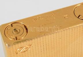 Aranyozott Dupont öngyújtó, sorszámozott, 5,5x3,5 cm / Dupont lighter with golden cover, numbered