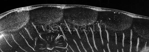 Ötosztatú mogyorókínáló magkínáló, hibátlan, préselt mintával, 30x20 cm