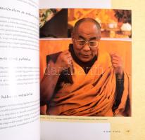 10 db Dalai láma könyv: Nyitott szívvel.; A tudat átalakítása.; A bölcsességszem felnyitása.; A Bölc...