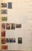 Világ gyűjtemény kezdemény az 50-es évekig gyűjtve, 4 db A4-es iratrendező mappában. Több ezer bélye...