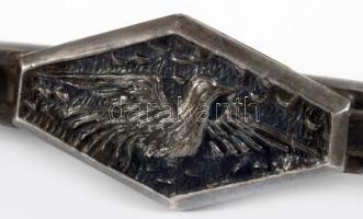 Ezüst (Ag) nyakkendőtű, jelzett, h. 6,5 cm, nettó 4,6g, tokban