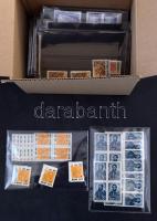 1963-1964 Többpéldányos tétel teljes sorokkal, összefüggésekkel, hozzá többpéldányos sorok és önálló értékek az 1940-es évekből, 31 stecklapon (42.550+)