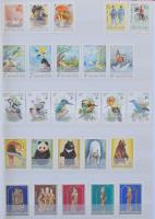 Főleg modern sorok az 1950-es évektől, sok jó motívummal, 32 lapos, A/4-es Leuchtturm berakóban. Tartalmas anyag!!