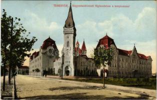 1914 Temesvár, Timisoara; Kegyestanítórendi főgimnázium a templommal. MÁV levelezőlapárusítás 70-1914. / grammar school and church + "BUDAPEST - BÁZIÁS 180. SZ. D" vasúti mozgóposta bélyegző (EK)