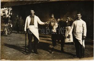 1916 Tábori mészárosok csoportja / WWI Austro-Hungarian K.u.K. military, group of field butchers and soldiers. photo (EK)