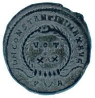 Római Birodalom 321 / I. Constantinus / Arles / AE3 bronz (3,45g) T:XF,VF
Roman Empire 321 / Consta...