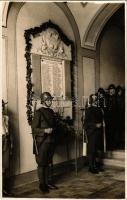 Vác, Magyar Kegyes Tanítórend Váci Gimnáziuma hősi halottainak emléktáblája, 54 személy, felavatva 1925. május 24-én, katonák, cserkészek. Schäffer Gy. photo (fl)