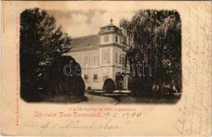 1900 Tata, Tata-Tóváros; Grófi kastély (Esterházy kastély) az allée bejáratával. Engländer és Társa kiadása (fl)