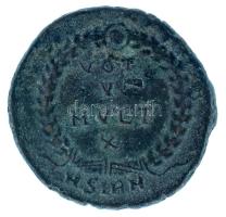 Római Birodalom 363-364 / Iovianus / Sirmium / AE3 bronz (3,01g) T:XF
Roman Empire 363-364 / Jovian...