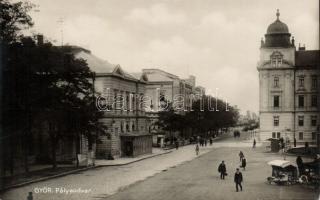 Győr vasútállomás photo