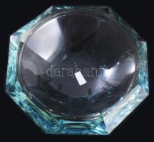 Antik Moser stílusú szögbe csiszolt kínáló, lepattanással, d: 16 cm