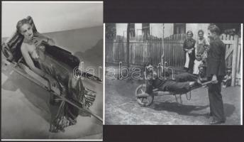 "Talicskás különbségek", a vidám legény húsvét napján hazafelé tolják Kerny István felvételén; szép hölgy Man Ray divatfotóján szerepel, mindkét felvétel eredetije az 1930-as években készült, 2 db modern nagyítás, jelzés nélkül, 21×15 cm és 15×21 cm