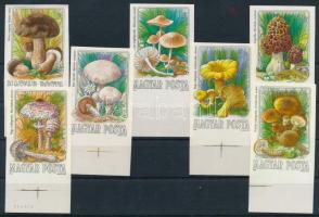 1984 Gombák I. - Ehető vágott ívszéli sor (6.000)