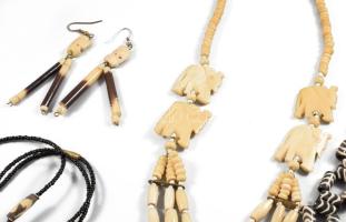 Vegyes csont ékszer tétel