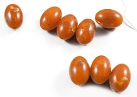 Nagyszemes borostyán nyaklánc, szétesett