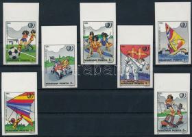 1985 Nemzetközi ifjúsági év vágott ívszéli sor