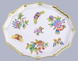 Herendi Viktória mintás kínáló. Jelzett, aranyozáson kopással, 23x19 cm